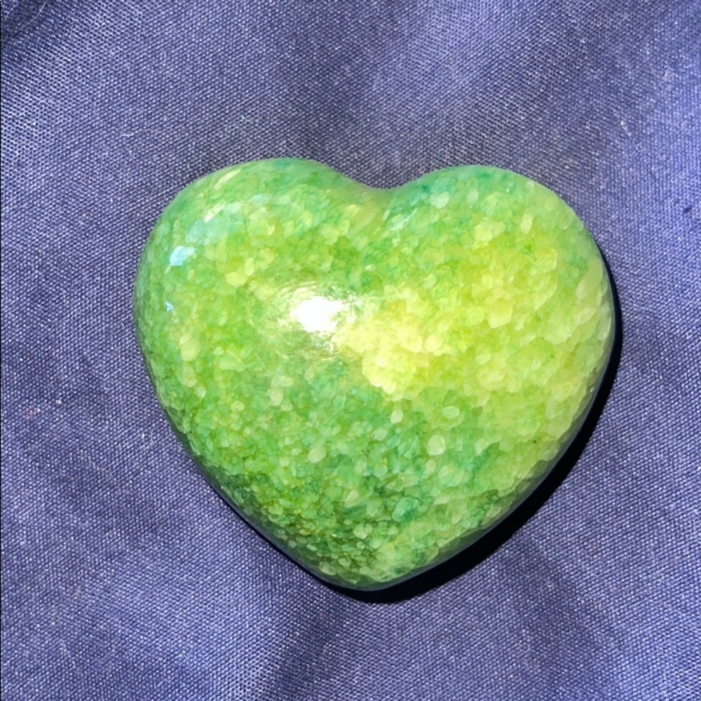 Heart rocks